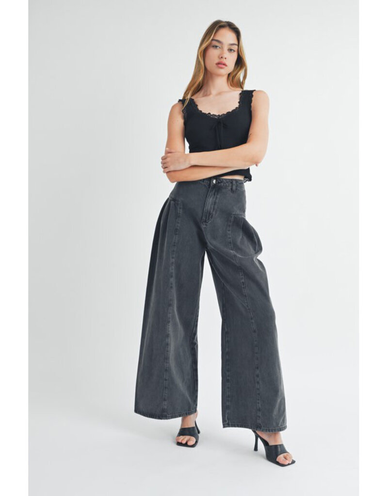 Mable Pleated Wide Leg Jeans