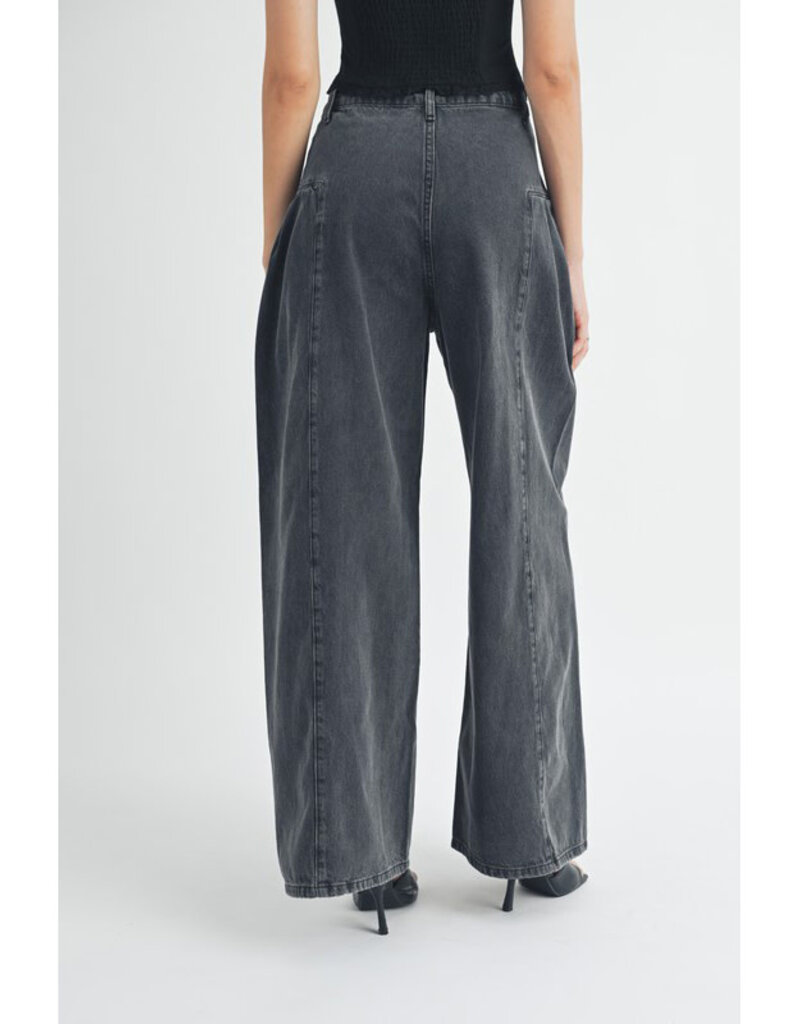 Mable Pleated Wide Leg Jeans