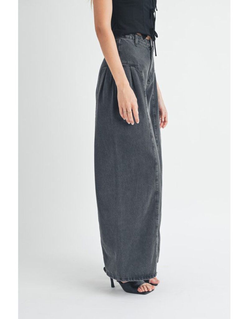 Mable Pleated Wide Leg Jeans