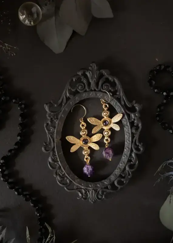 Trollbinde Dreaming Venus Charm Earrings