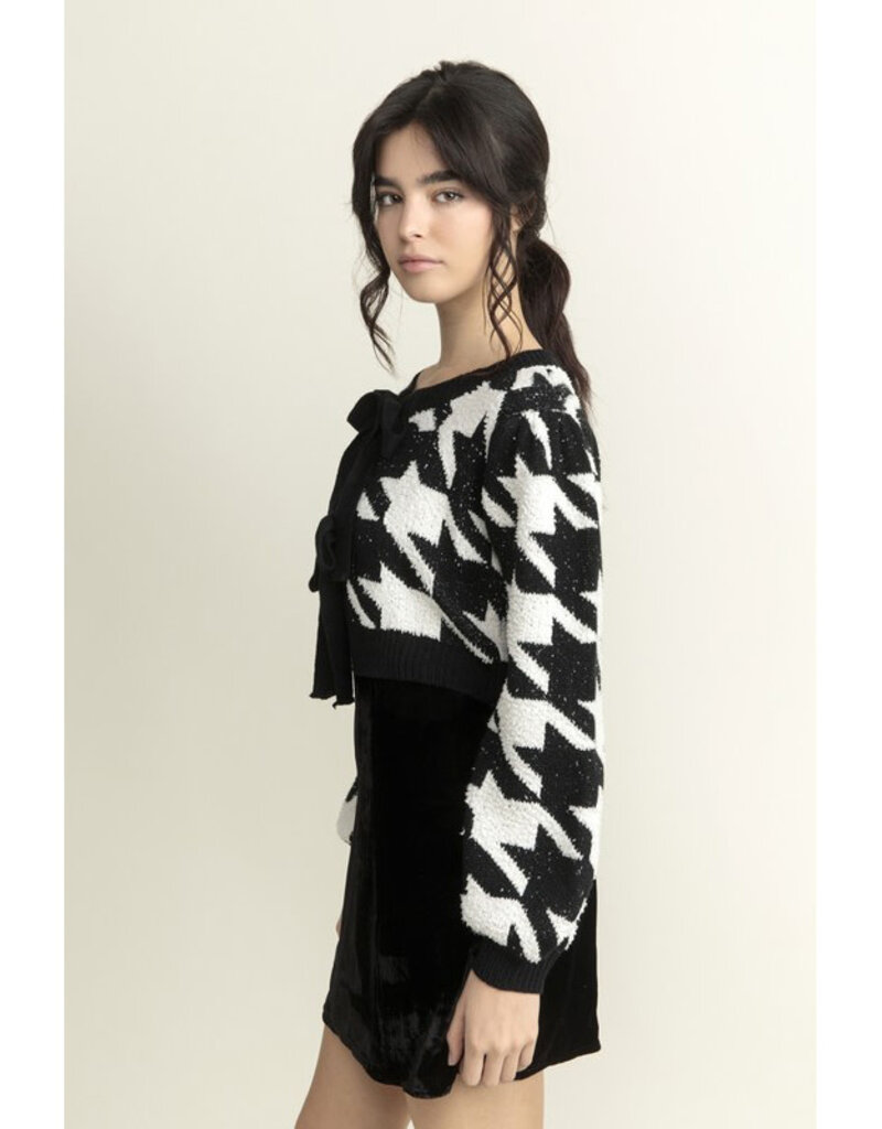 Storia Houndstooth Knit Cardigan