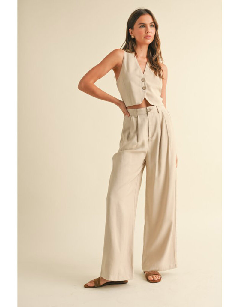 Miou Muse Cropped Vest