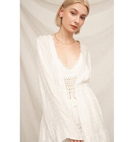En Creme Bell Sleeve Kimono w/Silver Lurex Pinstripe