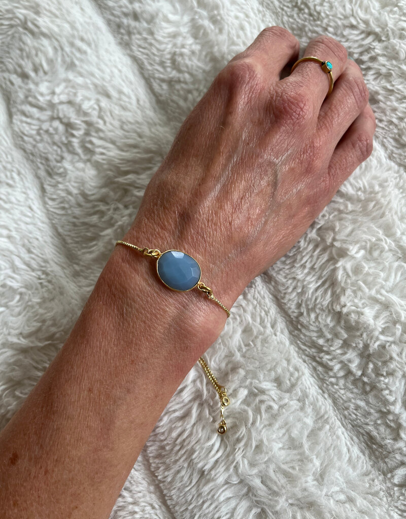 Bird in the Sky Gold Slider Bracelet w/Gemstone