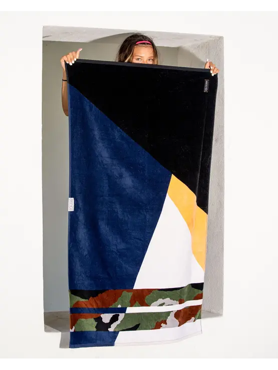 LEUS Beach ECO Towel