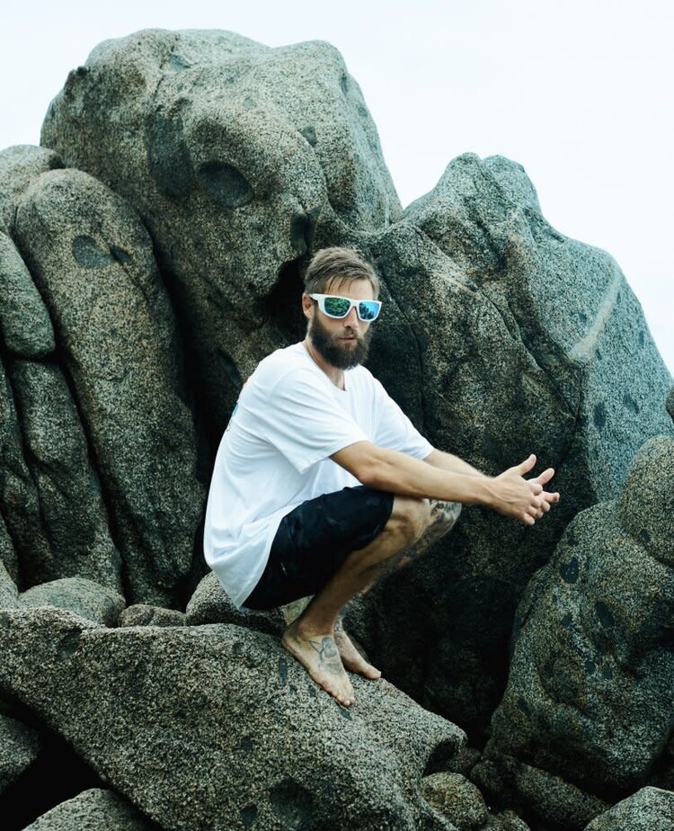 I-SEA GREYSON 2.0 WHITE RUBBER / BLUE MIRROR POLARIZED LENS