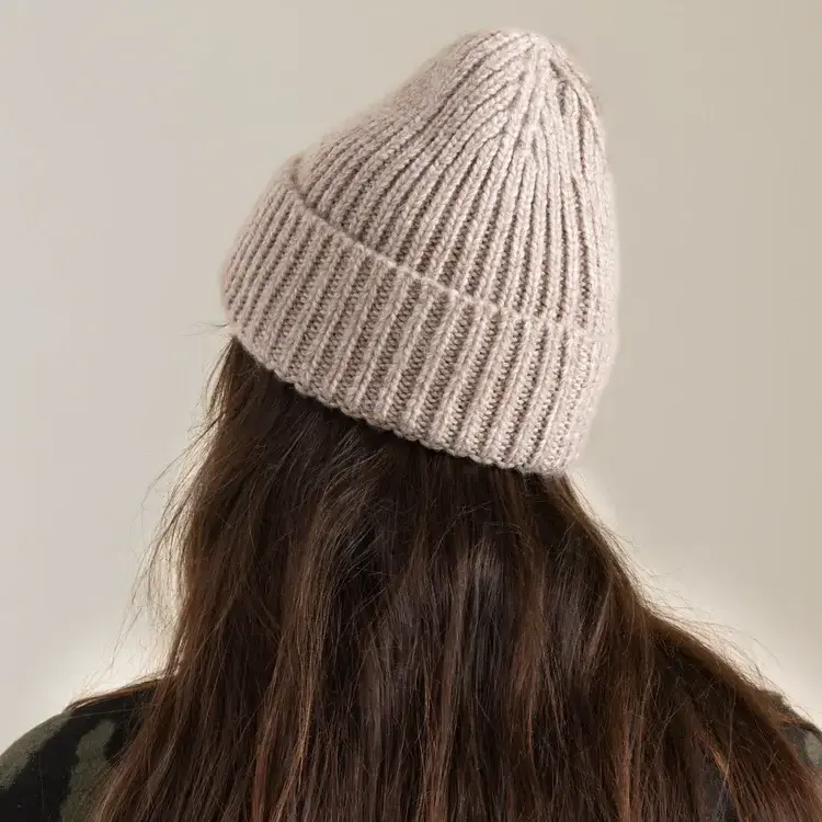 ROARK CAMPFIRE BEANIE