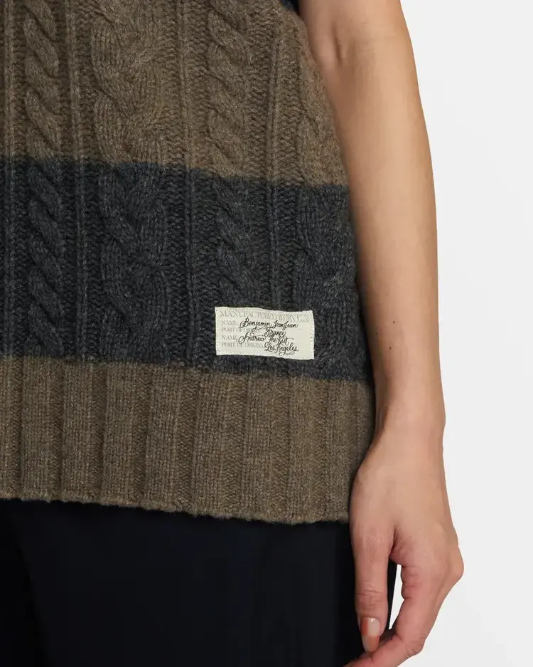 RVCA CHEFS KISS SWEATER VEST