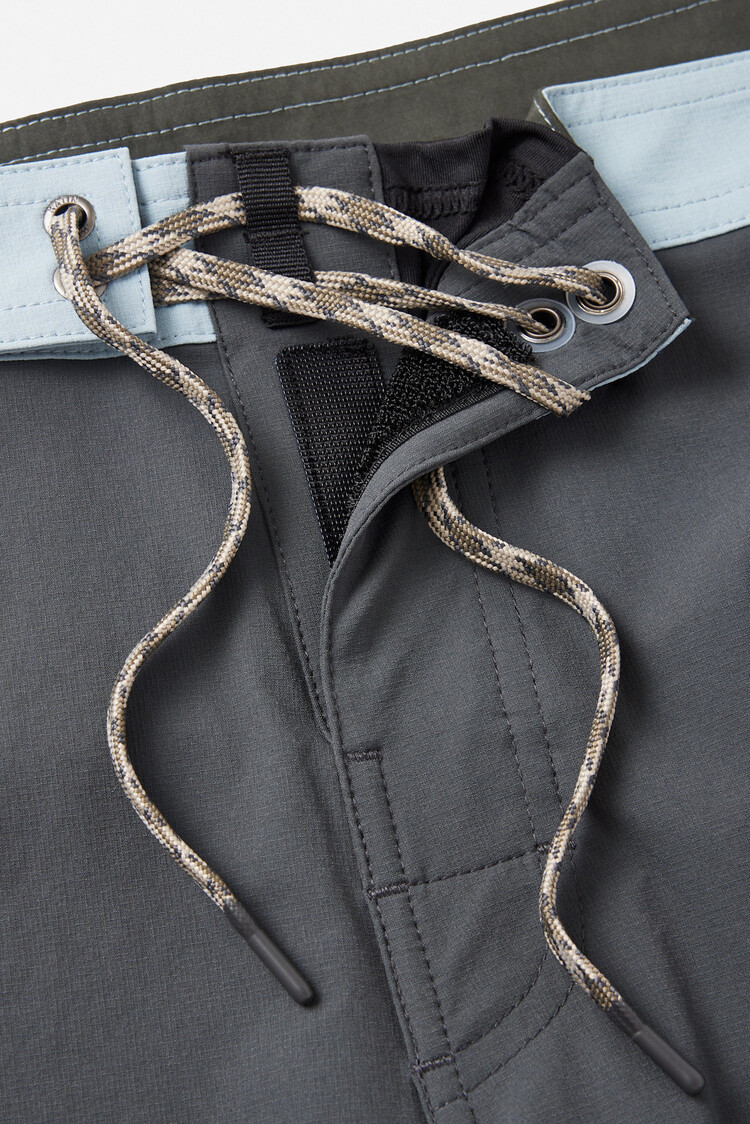 KATIN OTG CAIRNS SURF TRUNK