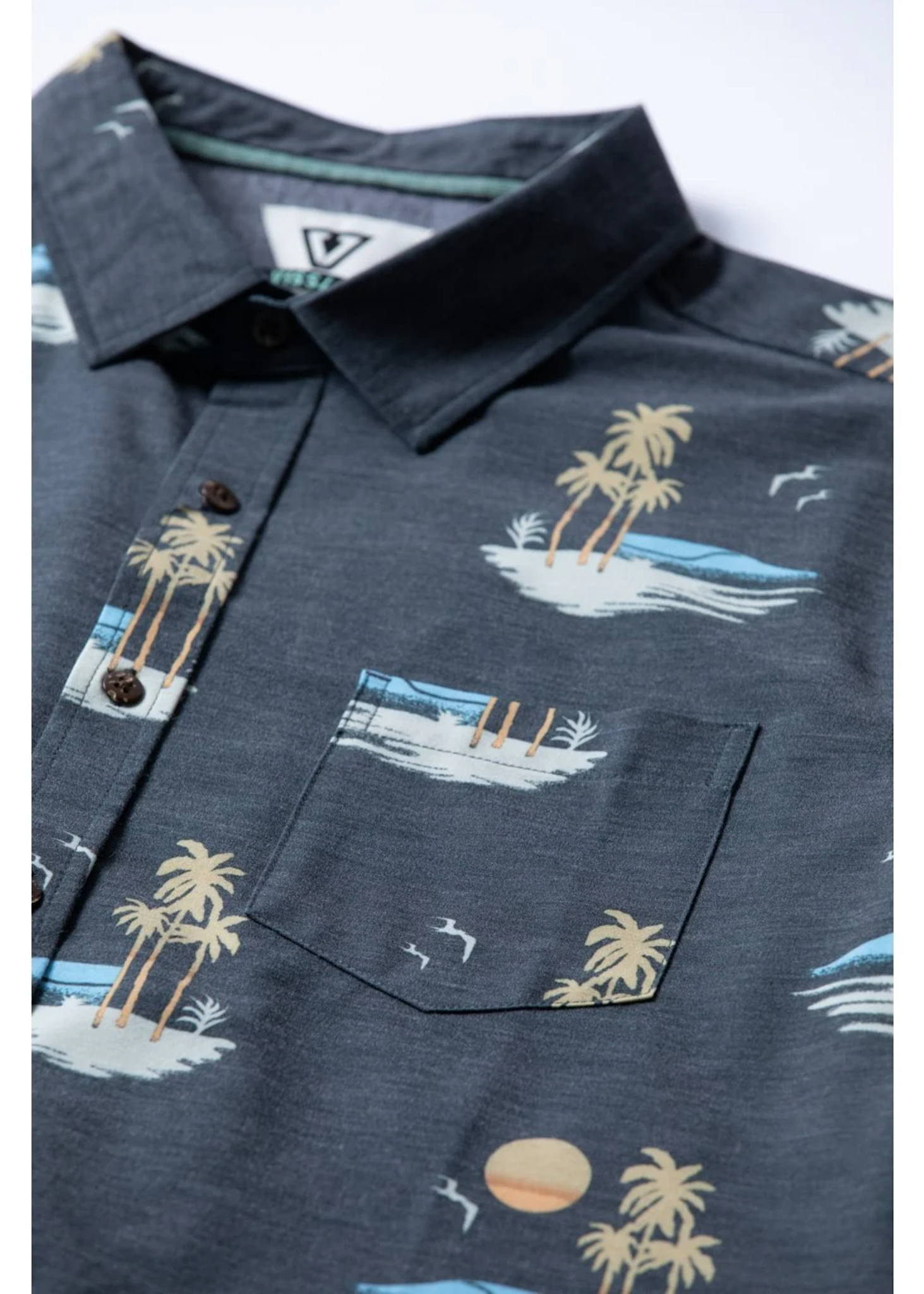 Vissla Tres Palmas Eco Short Sleeve Shirt Vissla Tres Palmas Eco Short Sleeve Shirt