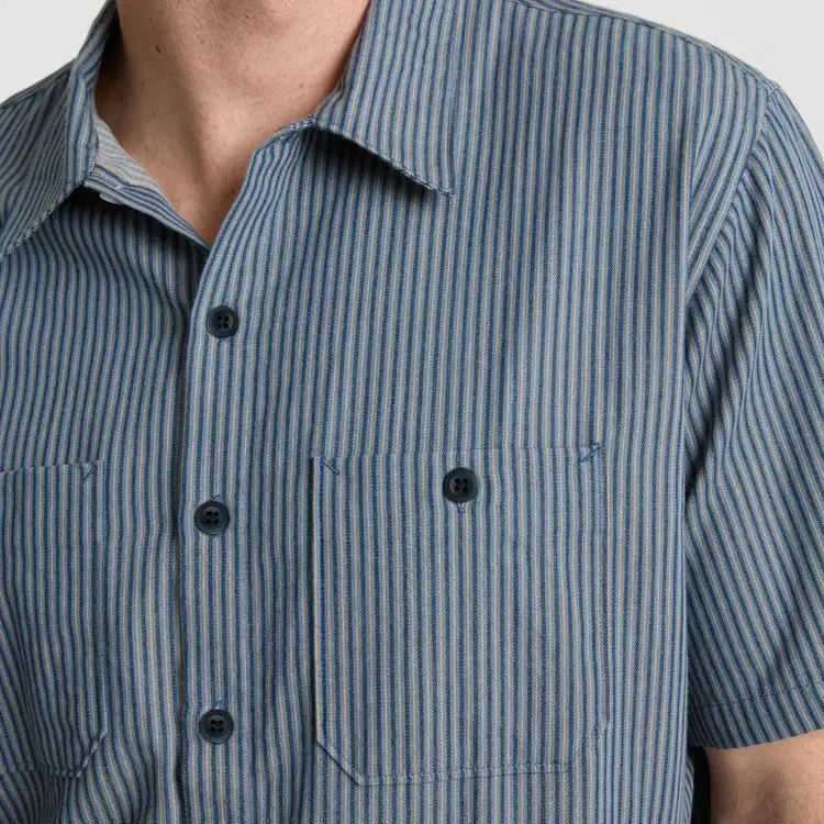 ROARK BURNT SHORT SLEEVE BUTTON UP SHIRT