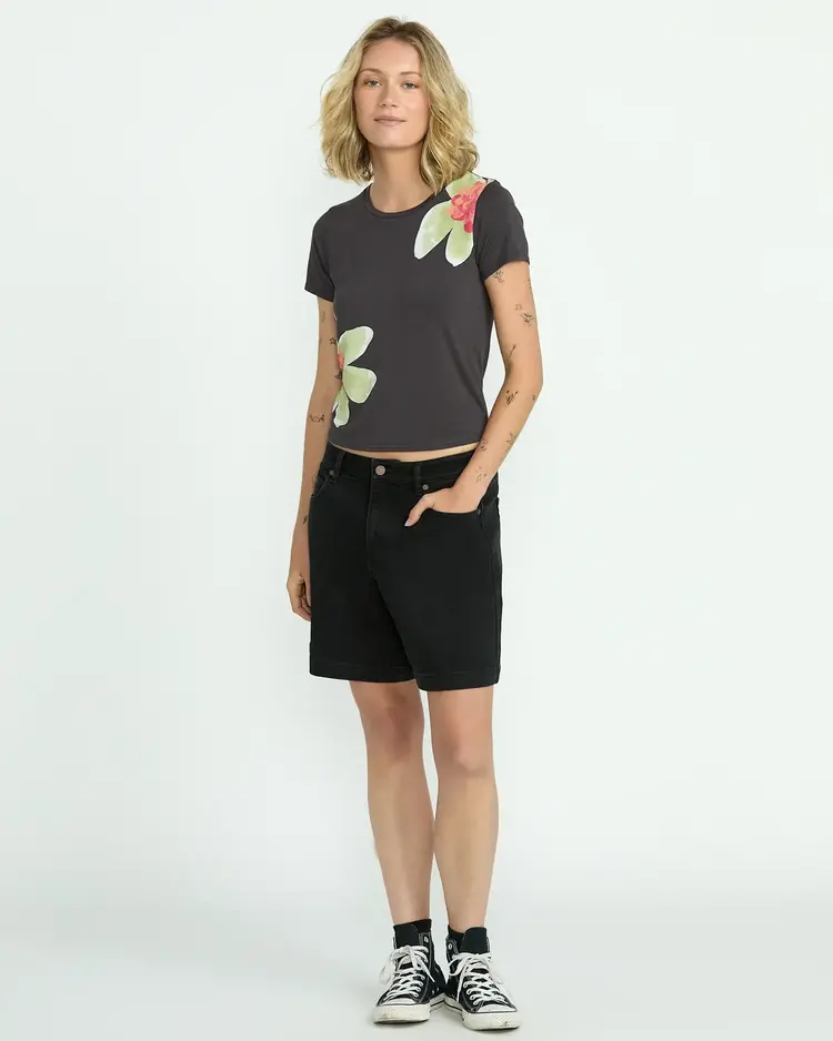 VOLCOM WOMEN'S  STRAIT UP LONG SHORTS