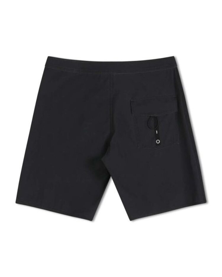 FORMER SYSTEM TRUNK 19" - BLACK