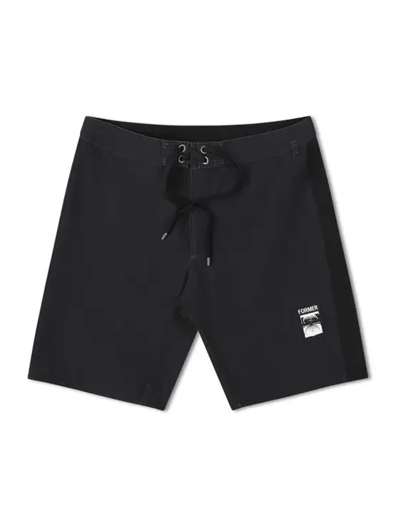 FORMER System Trunk 19" - Black