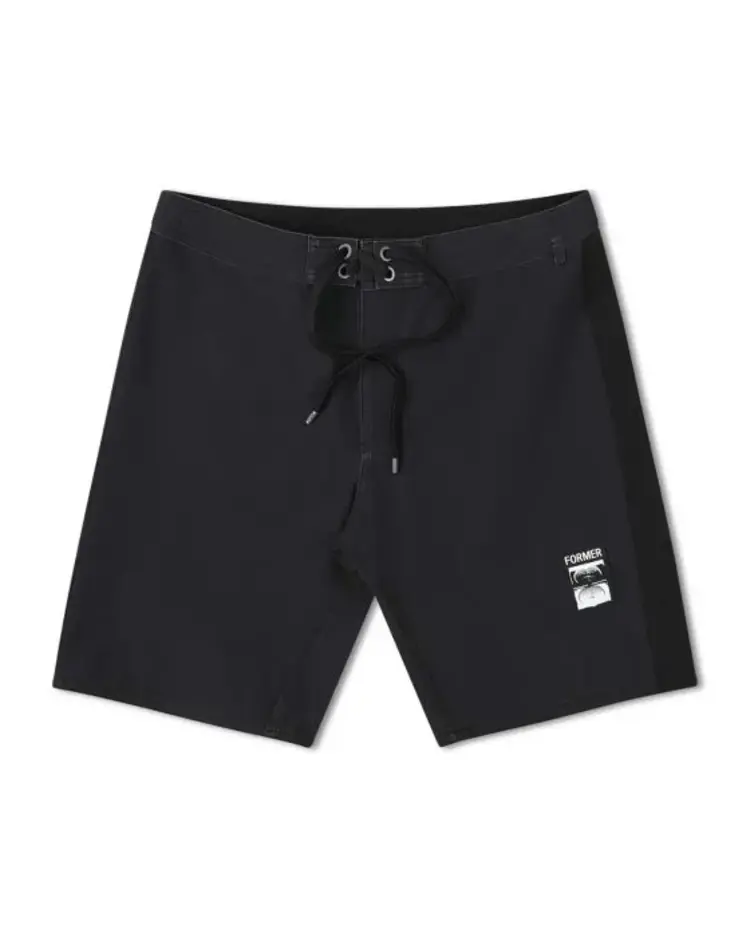 FORMER SYSTEM TRUNK 19" - BLACK