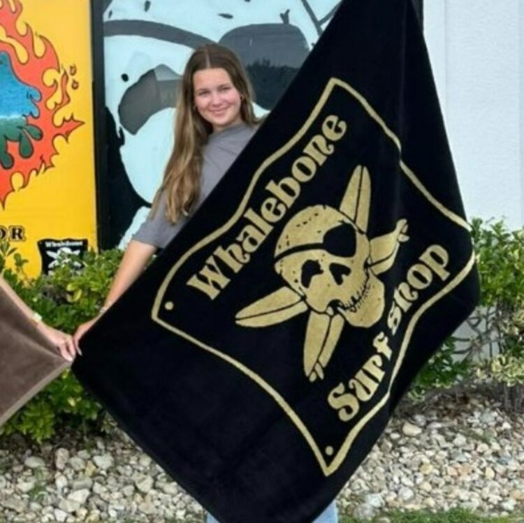 WHALEBONE FLAG DOUBLE WOVEN TOWEL (34x60)