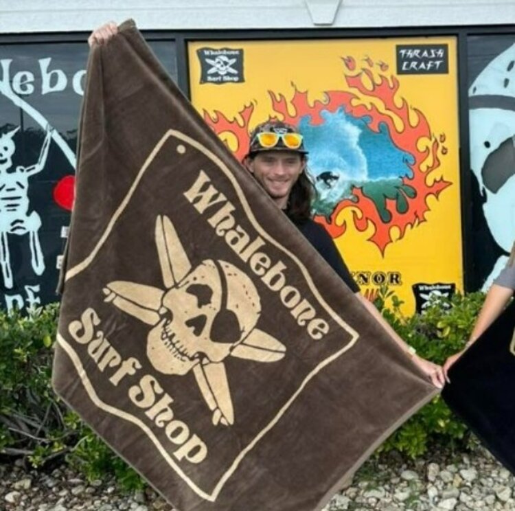 WHALEBONE FLAG DOUBLE WOVEN TOWEL (34x60)