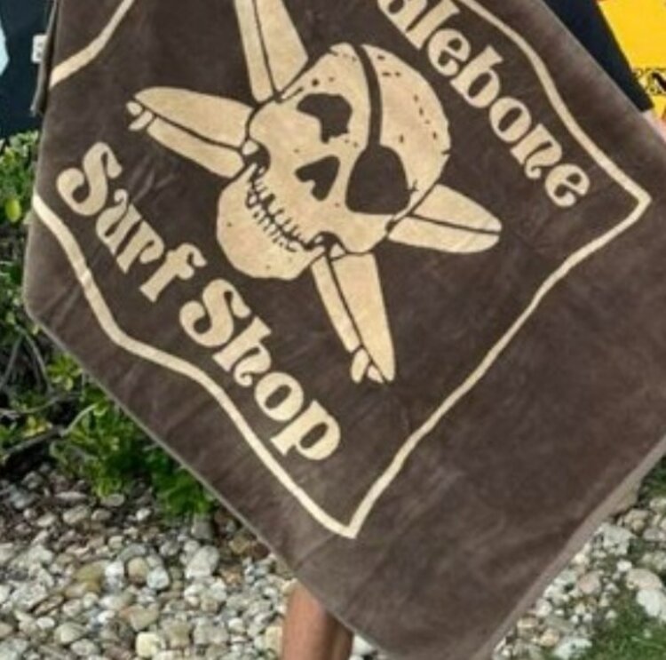 WHALEBONE FLAG DOUBLE WOVEN TOWEL (34x60)