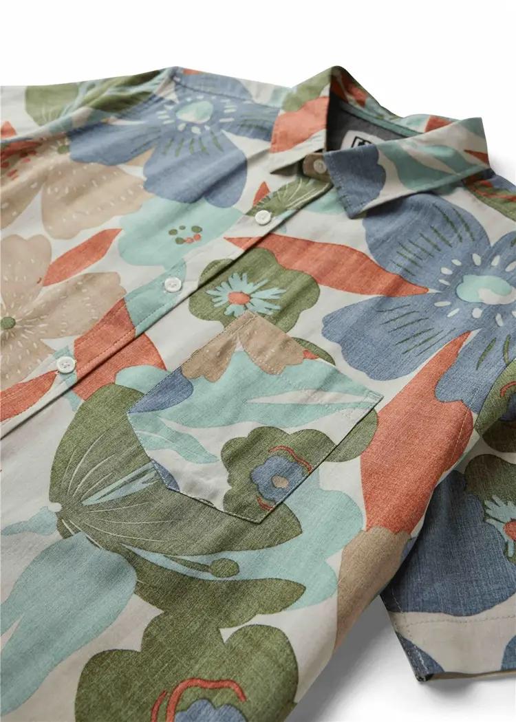 VISSLA  BREEZY SHORT SLEEVE SHIRT