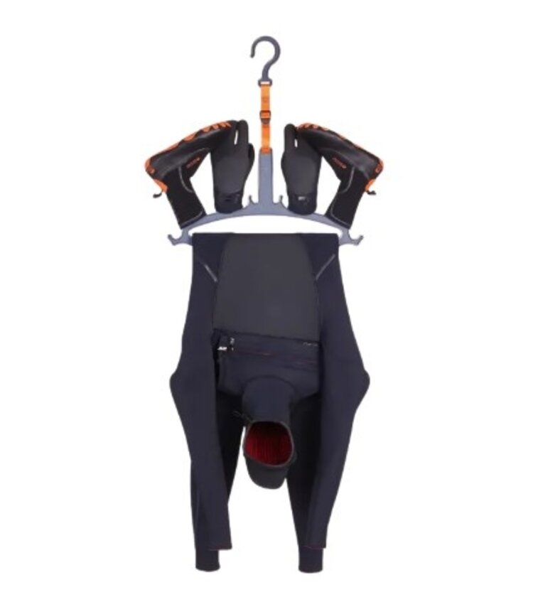 C-MONSTA WETSUIT HANGER