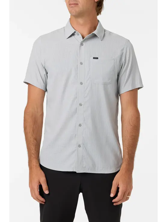 O'NEILL TRVLR Perforated Standard Fit Shirt