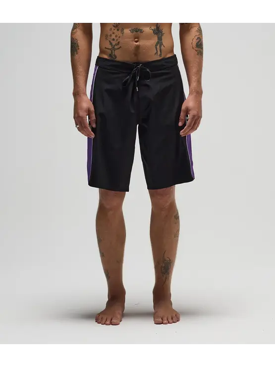 FORMER Team 20" Trunk// Black/Purple