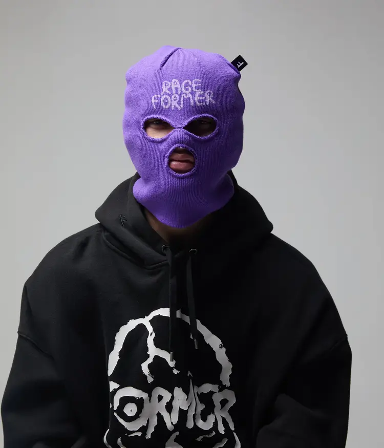 FORMER TIN BALACLAVA
