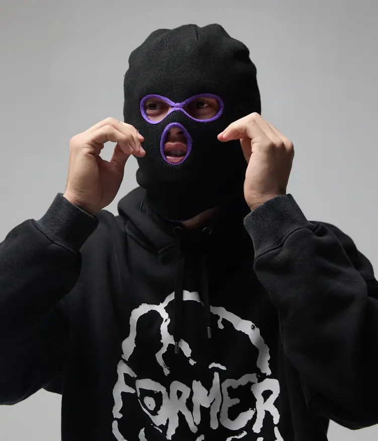 FORMER TIN BALACLAVA