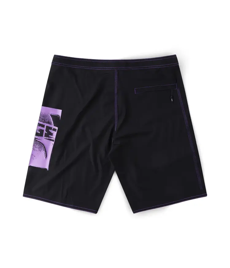 FORMER CORPCORE 21" TRUNK//BLACK