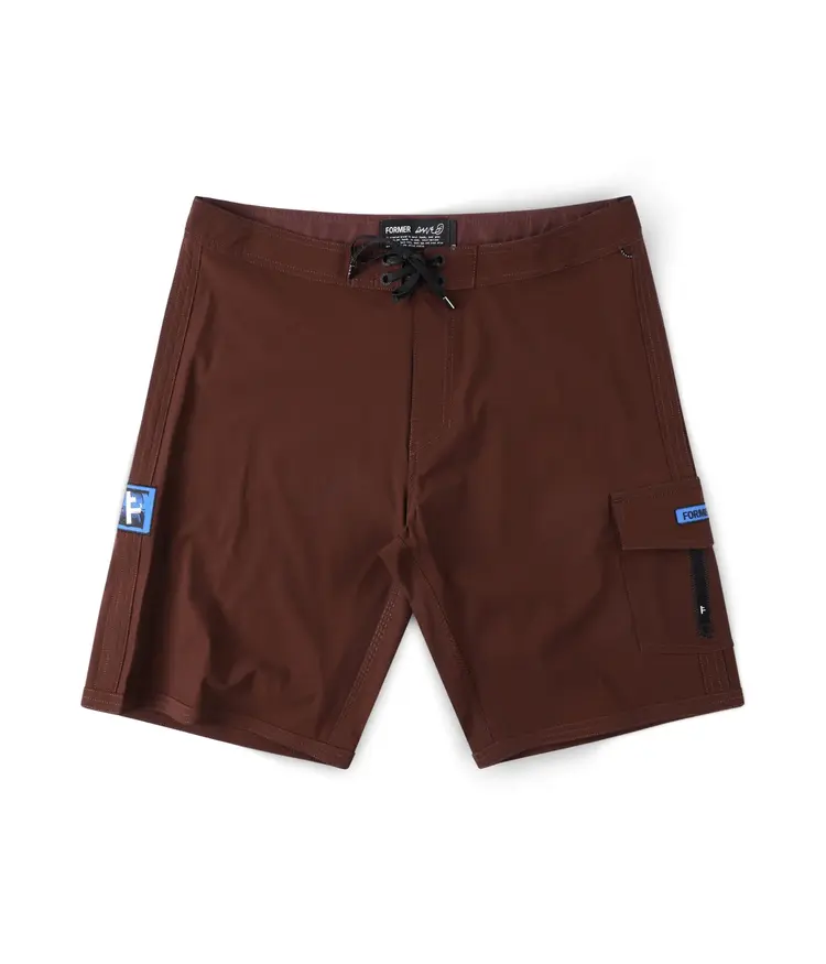 FORMER REYNOLDS 19" TRUNK//BROWN