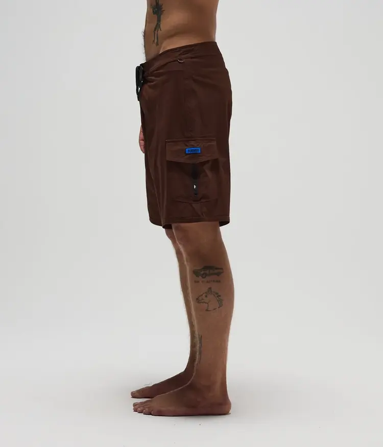 FORMER REYNOLDS 19" TRUNK//BROWN
