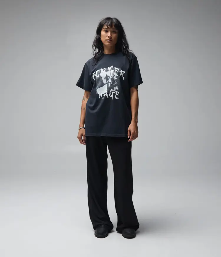 FORMER SHADOW T-SHIRT // MERCH BLACK