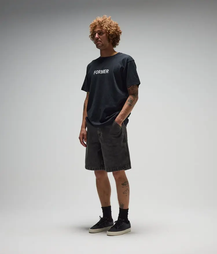 FORMER DxD REYNOLDS 21" DENIM WALKSHORT // WASHED BLACK