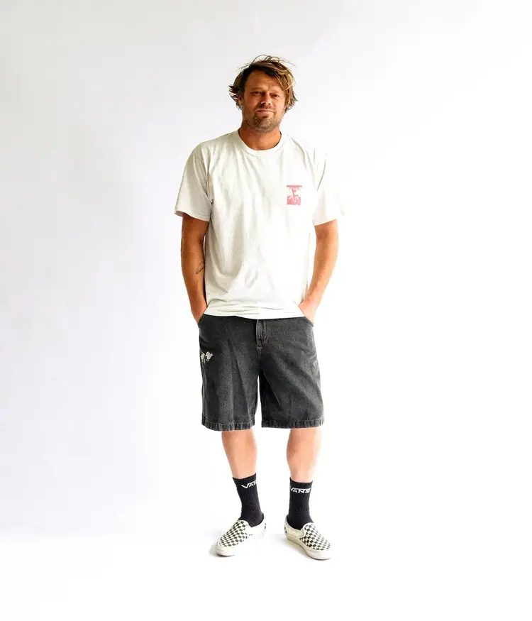 FORMER SLANT F CRUX T-SHIRT // BONE