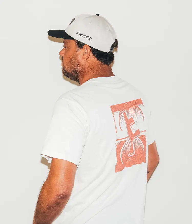 FORMER SLANT F CRUX T-SHIRT // BONE