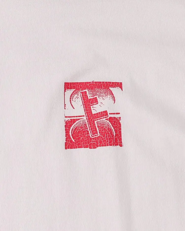FORMER SLANT F CRUX T-SHIRT // BONE