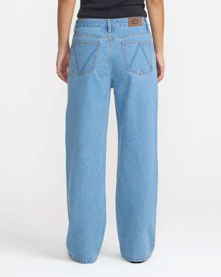 RVCA  COCO RELAXED STRAIGHT LEG JEAN