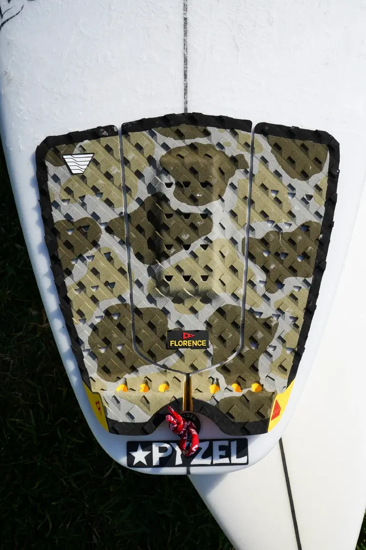 VEIA VEIA X FLORENCE JJF PRO SQUASH TAIL PAD CAMO