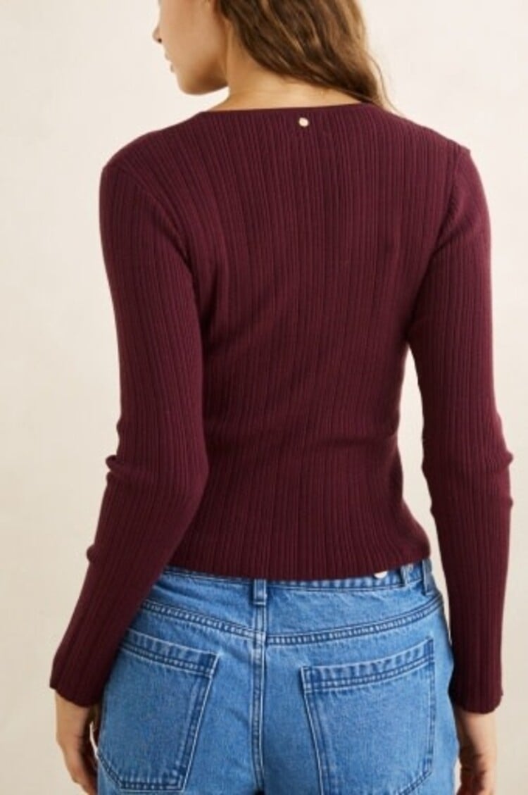 RHYTHM ESSENTIAL LONG SLEEVE KNIT TOP