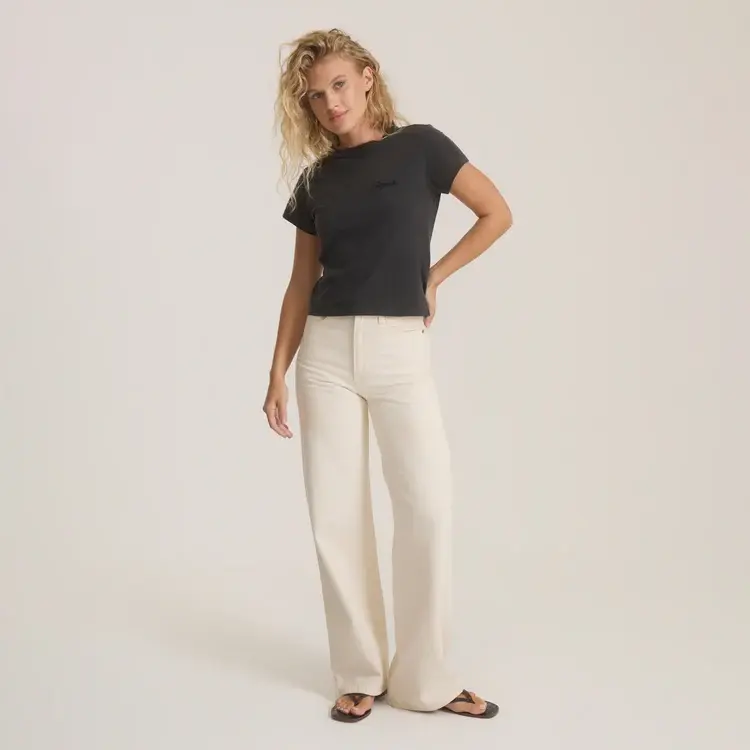 ROARK SAFECAMP MUSE PREMIUM TEE