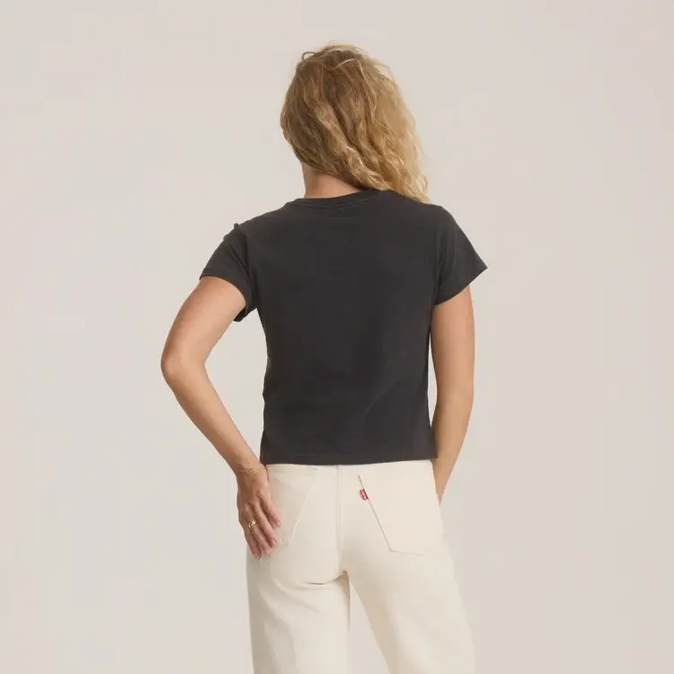 ROARK SAFECAMP MUSE PREMIUM TEE
