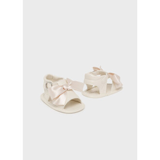 MAYORAL SANDALES AVEC BOUCLE EN SATIN - NUDE