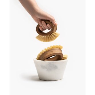 LA BELLE EXCUSE BROSSE EN BOIS POUR LES ONGLES ET MAINS