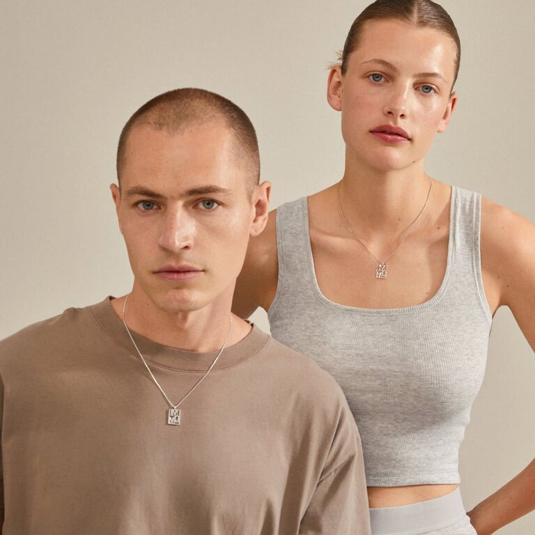 PILGRIM COLLIER PLAQUÉ ARGENT - LOVE TAG MOM