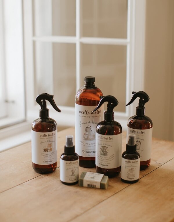 PLUME ET DOUCEUR DÉTACHANT À TISSU