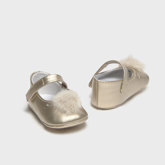 MAYORAL CHAUSSURES CÉRÉMONIE À POMPON - CHAMPAGNE