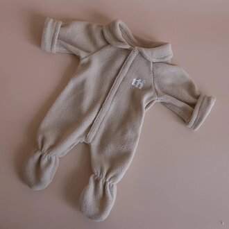 TINY HARLOW DOLL FOOTED PAJAMAS - TAUPE