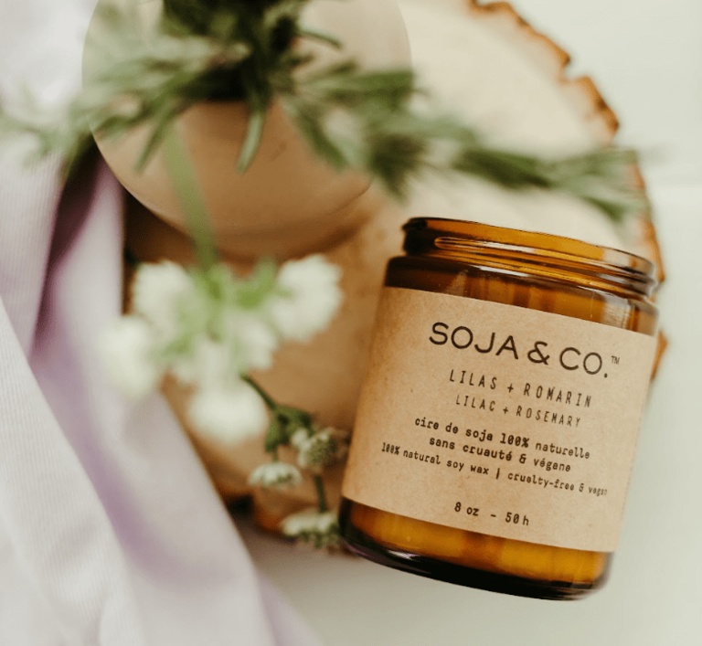 SOJA & CO. CHANDELLE - LILAS + ROMARIN