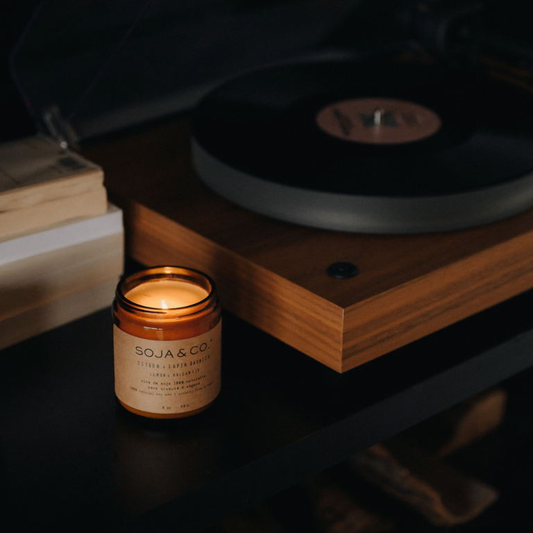 SOJA & CO. CHANDELLE - CITRON + SAPIN BEAUMIER