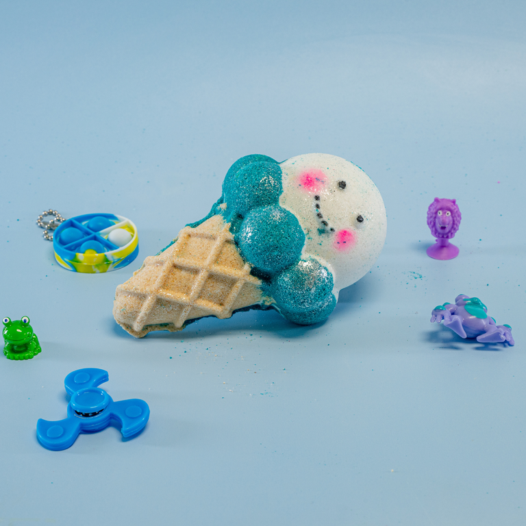 LA FABRIK BOMBE DE BAIN SURPRISE - MONSIEUR CORNET